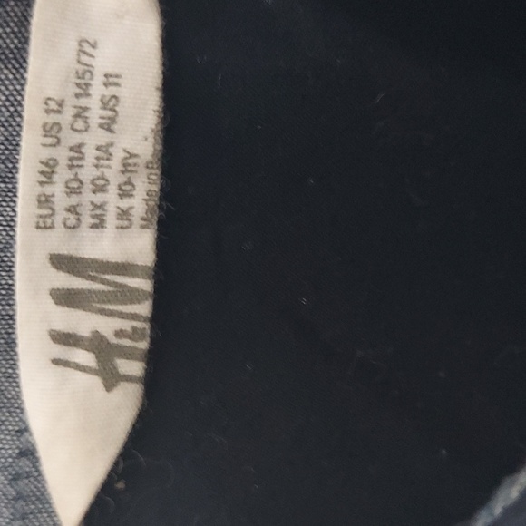 H&M polka-dot boy's button-down long Sleeves Shirt Size 12 - Picture 2 of 4